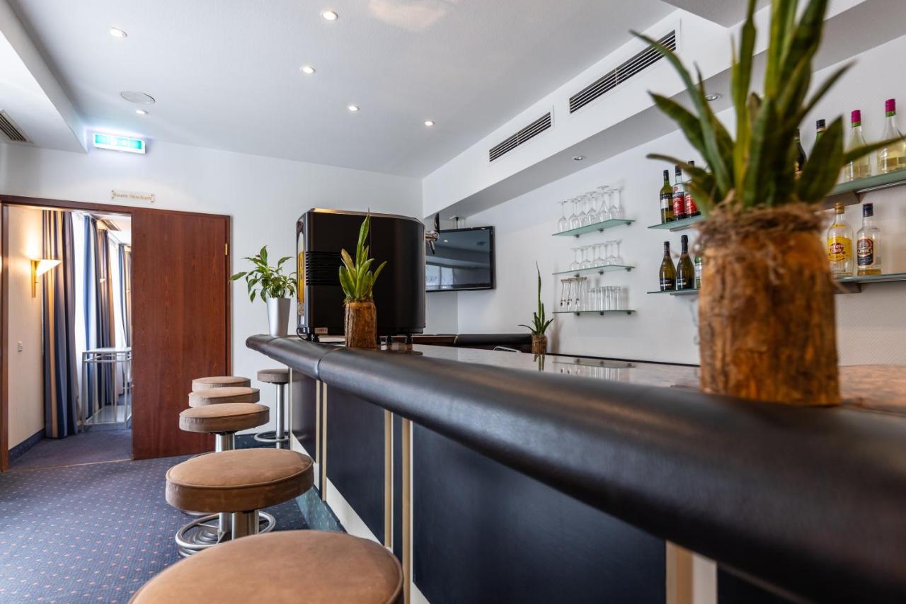 Trip Inn Hotel Esplanade, Duesseldorf Zewnętrze zdjęcie