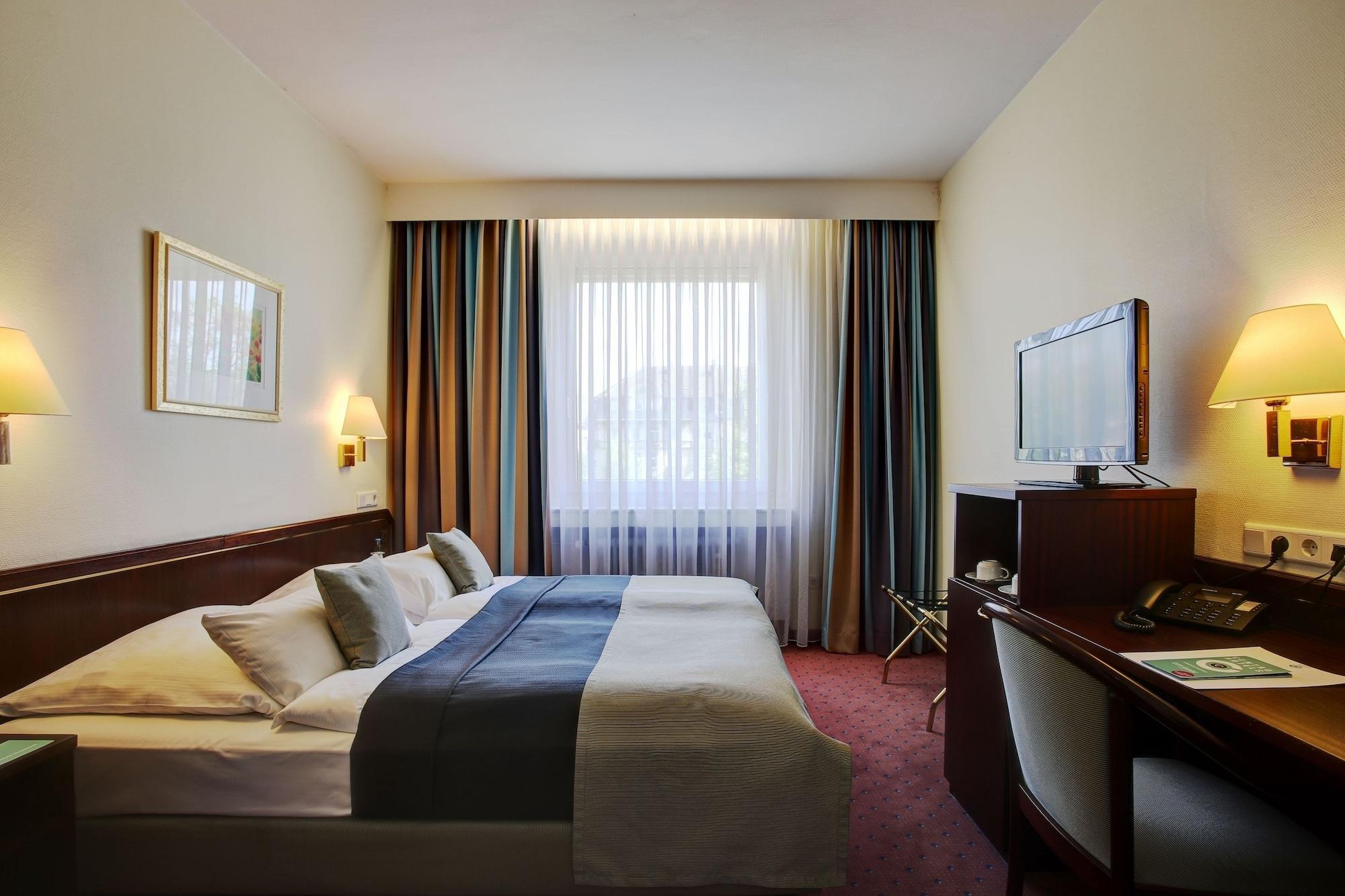 Trip Inn Hotel Esplanade, Duesseldorf Zewnętrze zdjęcie