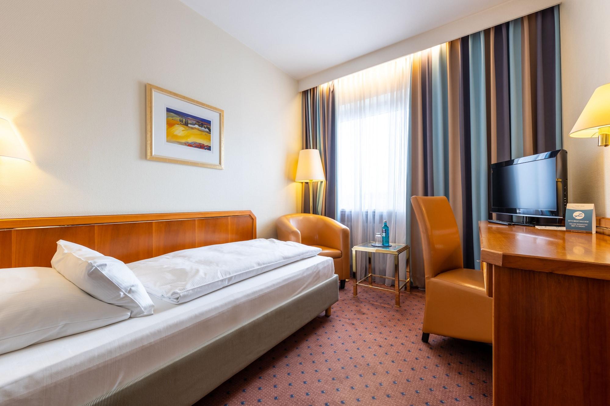 Trip Inn Hotel Esplanade, Duesseldorf Zewnętrze zdjęcie