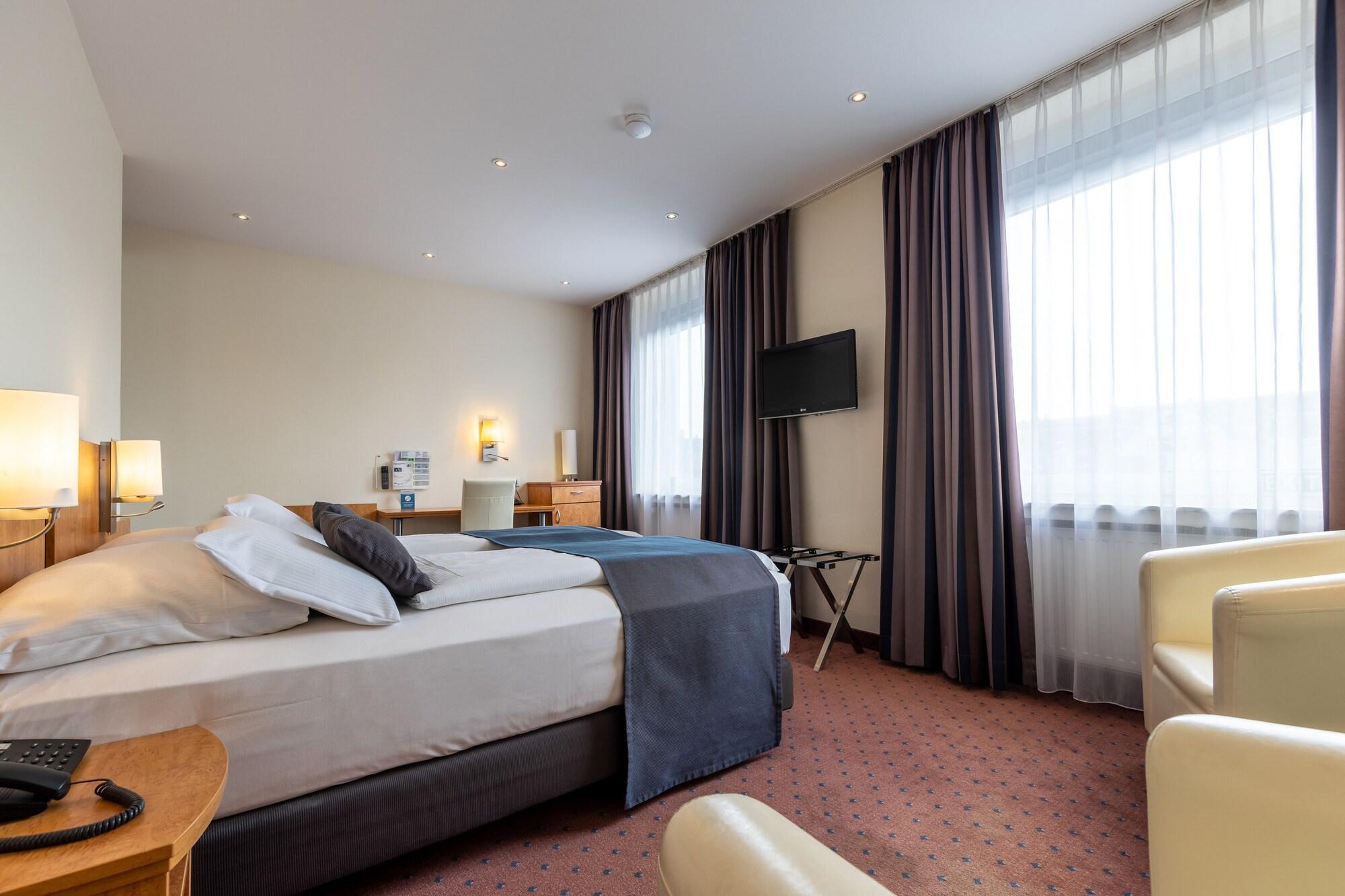 Trip Inn Hotel Esplanade, Duesseldorf Zewnętrze zdjęcie