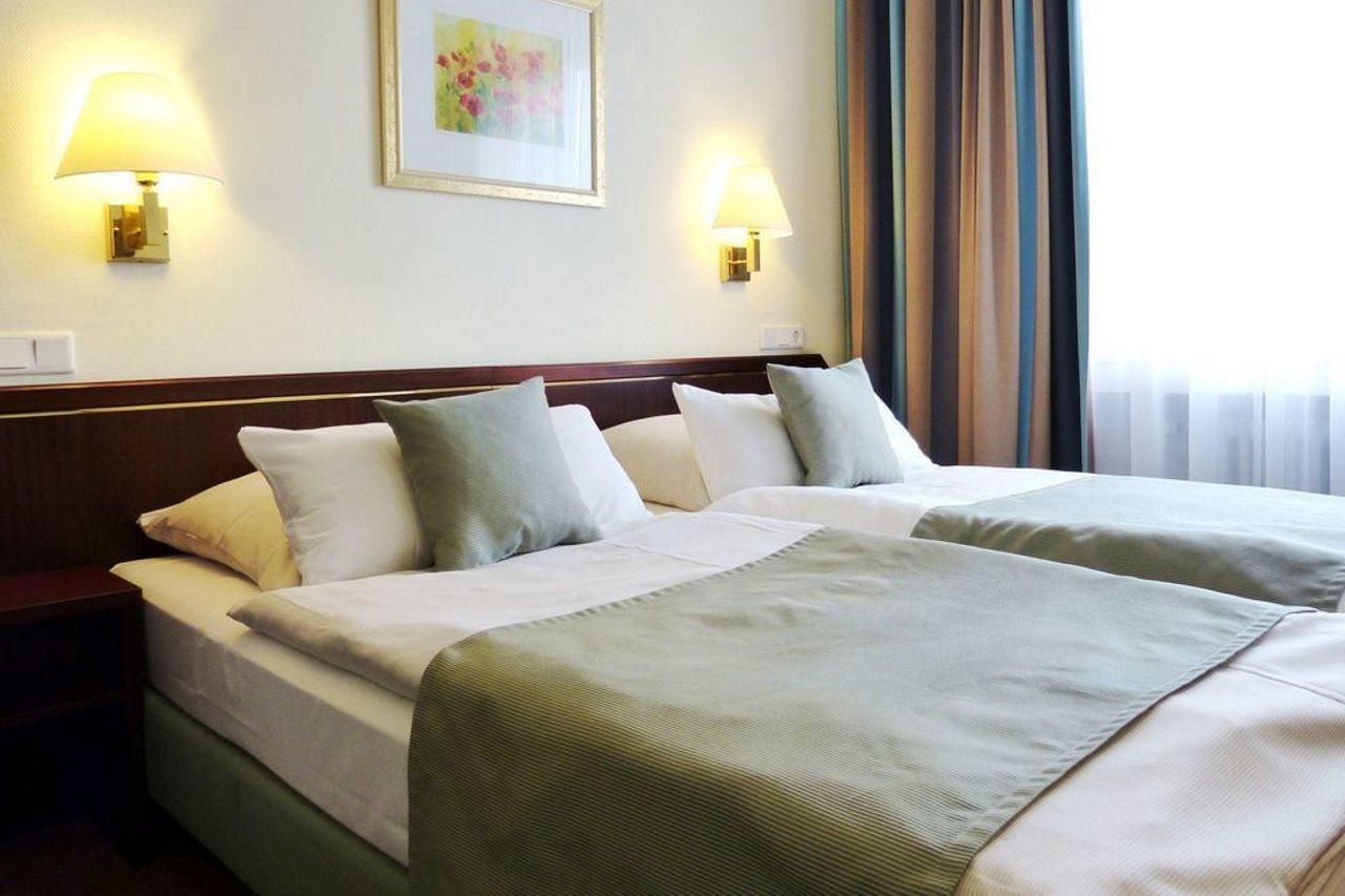 Trip Inn Hotel Esplanade, Duesseldorf Zewnętrze zdjęcie