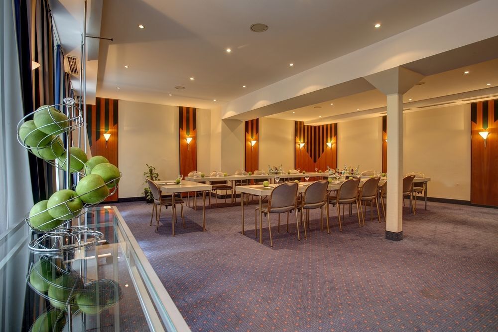 Trip Inn Hotel Esplanade, Duesseldorf Zewnętrze zdjęcie